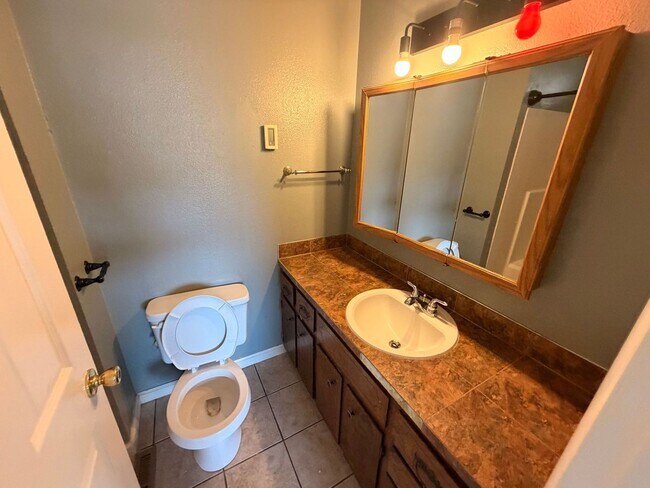 Foto del edificio - 5858 Shasta Way
