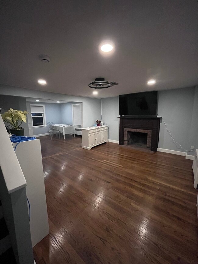 Photo - 48 Aberdeen Rd House