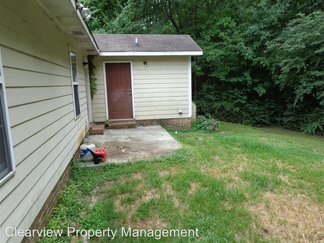 Foto del edificio - 6853 Bailey Lake Rd