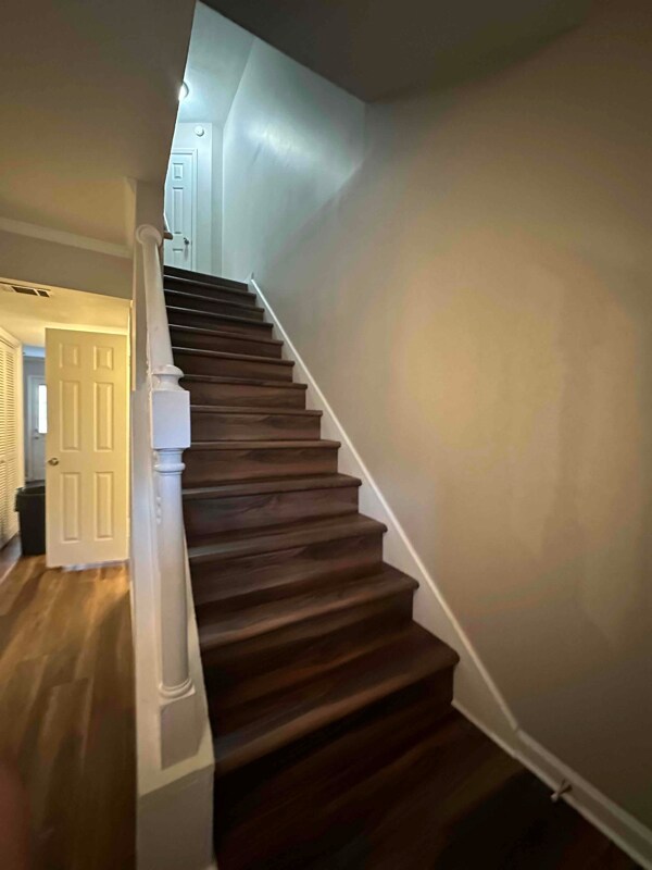 Foto del edificio - 5575 Executive Way