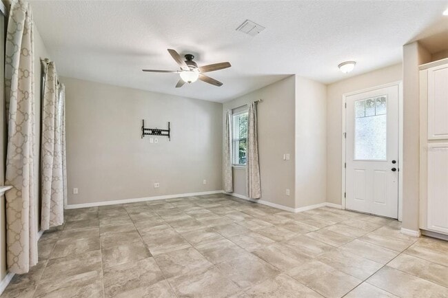 Building Photo - 1108 Lincoln Ridge Loop