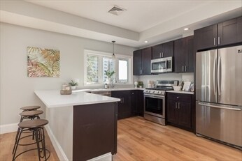 Foto del edificio - 417 E 7th St