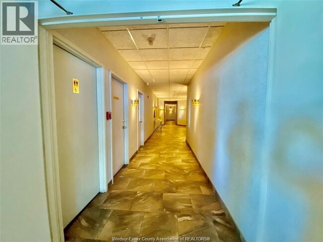 Building Photo - 3601 Riverside Dr E