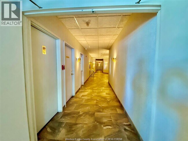 Photo du bâtiment - 3601 Riverside Dr E