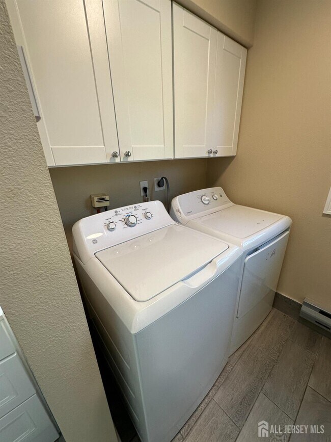 Foto del edificio - 570 Westport Ln