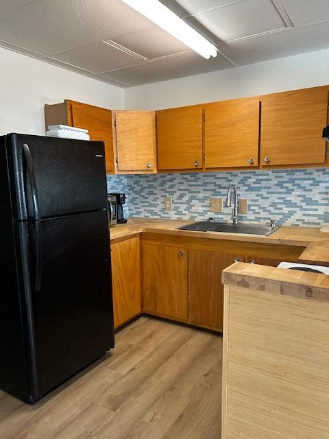 Foto del edificio - 633 N Commercial St