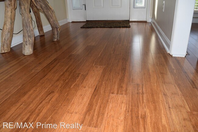 Building Photo - 4 br, 2 bath House - 56 Ellerslie Way
