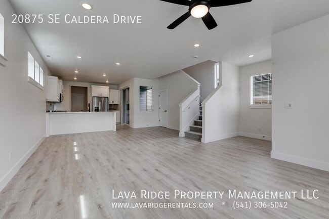 Building Photo - 20875 SE Caldera Dr