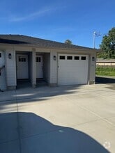 Building Photo - 212 Currier Ave
