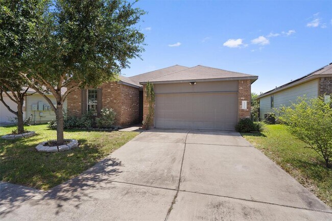 Building Photo - 5508 Nelson Oaks Dr