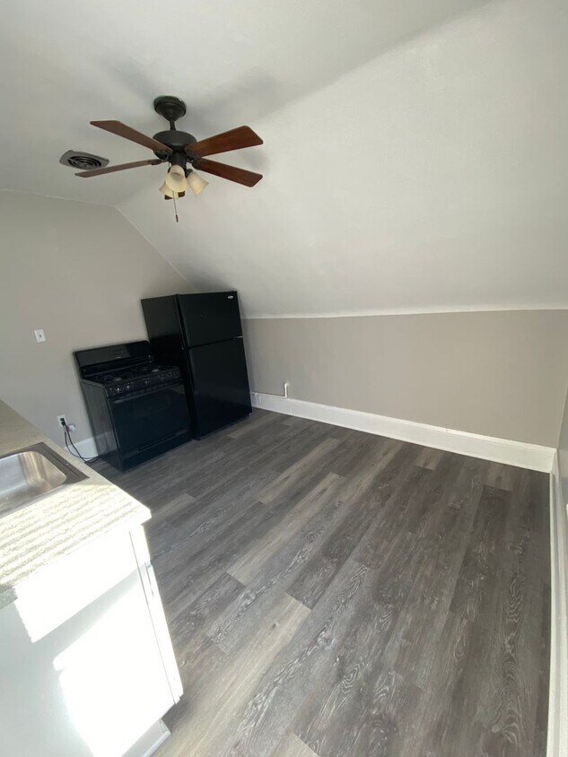 Foto principal - 301 E Howard Ave