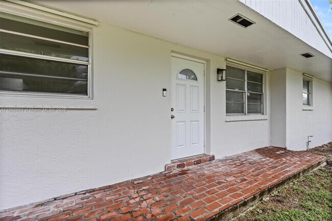 Foto del edificio - 1621 NW 13th Ave