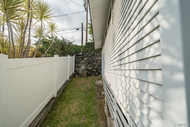 Foto del edificio - $1425 Beautiful Studio in Manoa 2646A Oahu...