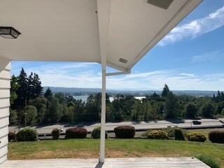 Building Photo - Call for an appointment 503-543-4440 Beaut...