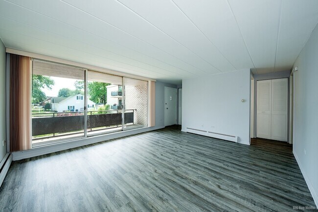 Foto del edificio - 12550 Fairview Ave