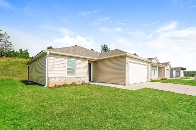 Building Photo - NEW CONSTRUCTION! Brand new 1 story home in Deer Brook Crossing.