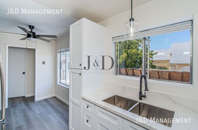 Foto del edificio - 4620 Hawley Blvd