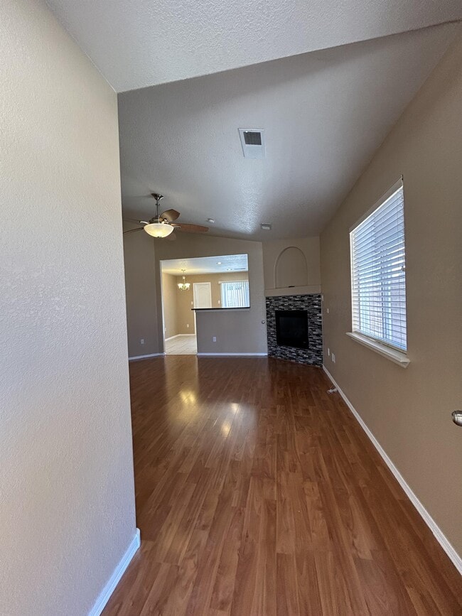 Building Photo - 9609 Vivaldi Trail NW