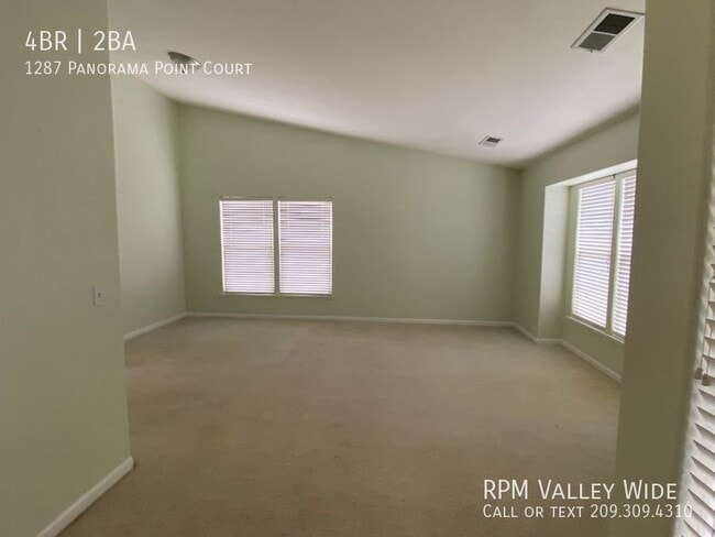 Building Photo - Beautiful North Merced 4 bedroom home Comi...