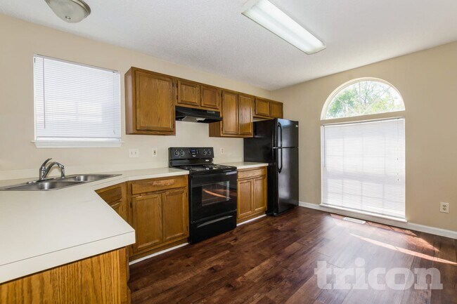 Foto del edificio - 207 Salusbury Ln