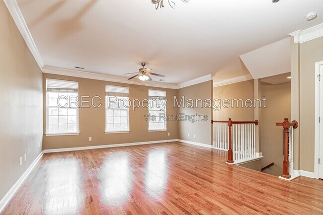 Foto del edificio - 3533 Claremont St