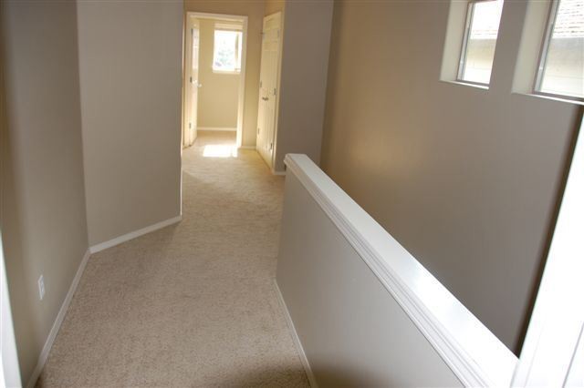 Building Photo - 15565 SW Stone Ridge Cir