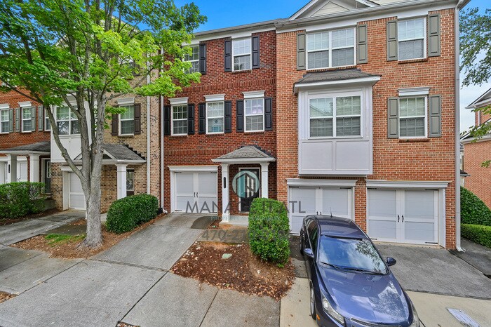 Beautiful and well maintenance three-story... - Beautiful and well maintenance three-story...