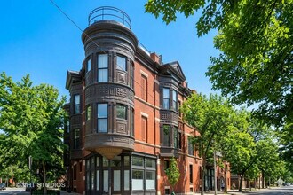 Building Photo - 1920 N Seminary Ave