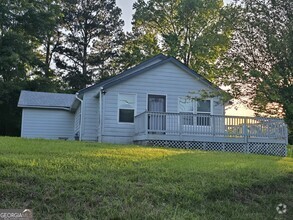Building Photo - 4801 Delano Rd