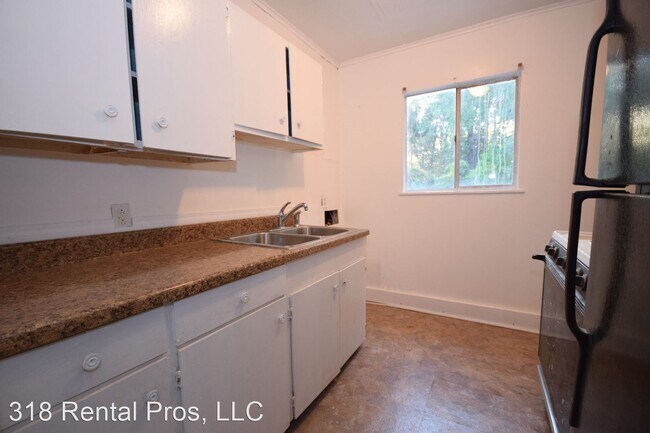Foto del edificio - 3 br, 1 bath House - 916 S. Trenton St.