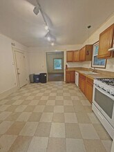 Building Photo - 1220 Prospect St