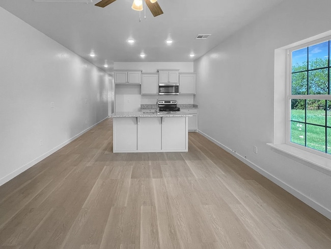 Foto del edificio - Charming 2-Bedroom Rental Home in Prime Lawton Location!