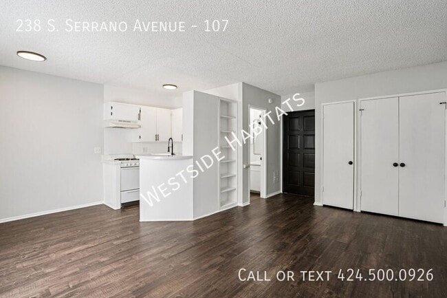Building Photo - 238 Serrano Ave