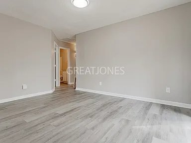 Building Photo - 5828 Cameo Ct