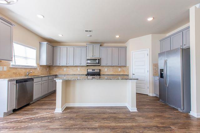 Foto del edificio - 7759 Hansel Ln