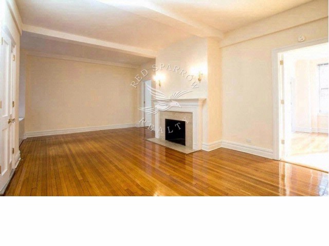 Primary Photo - 151 E 80th St