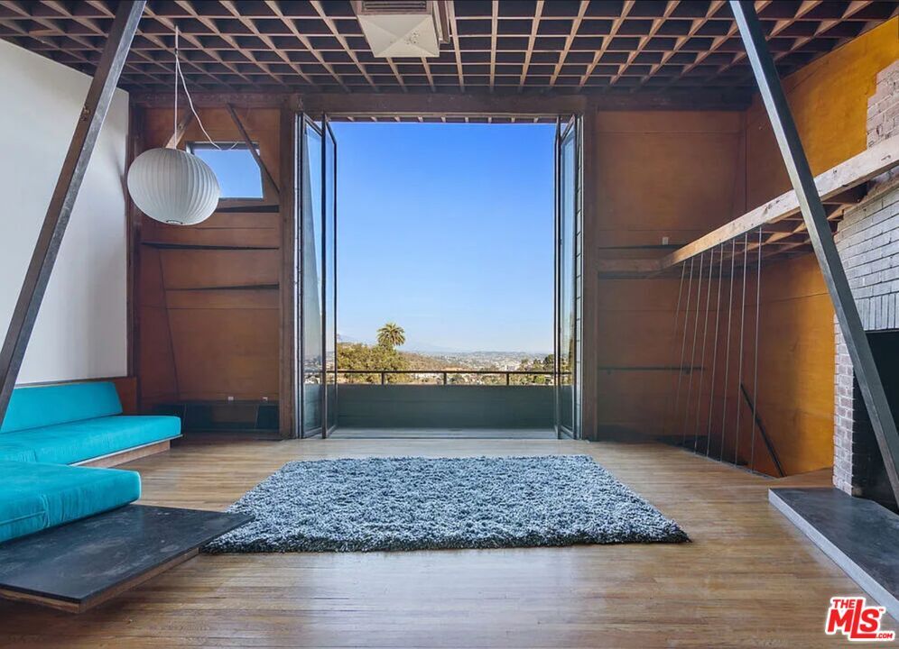 Foto principal - 8663 Nash Dr