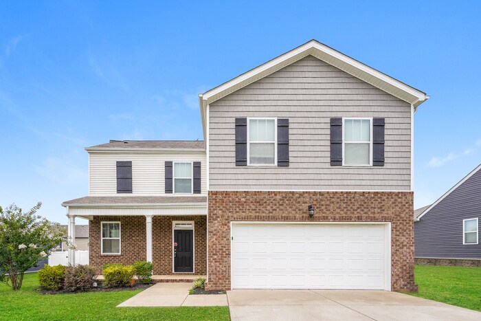 Primary Photo - Beautiful Clarksville Home