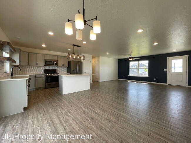 Foto del edificio - 3 br, 2 bath House - 2013 Meriwether Ct