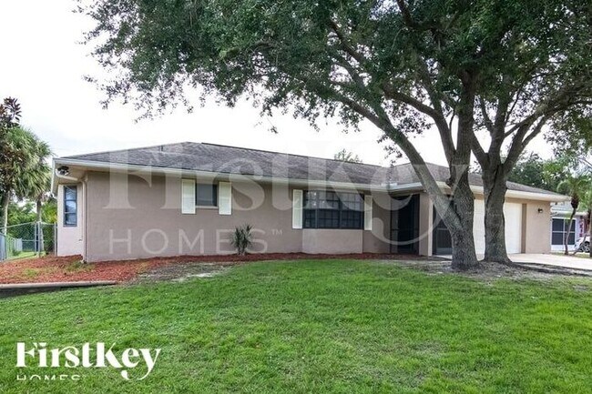 Building Photo - 17365 Holmes Ave
