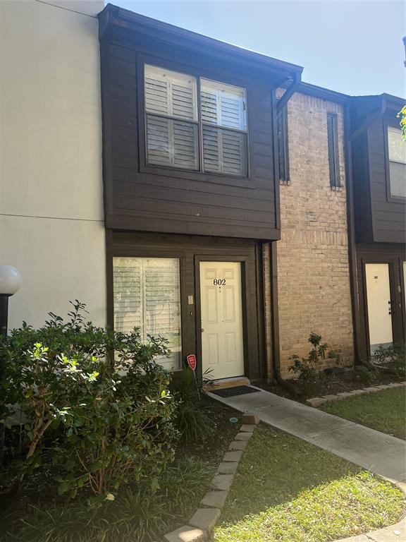 Building Photo - 2601 S Braeswood Blvd
