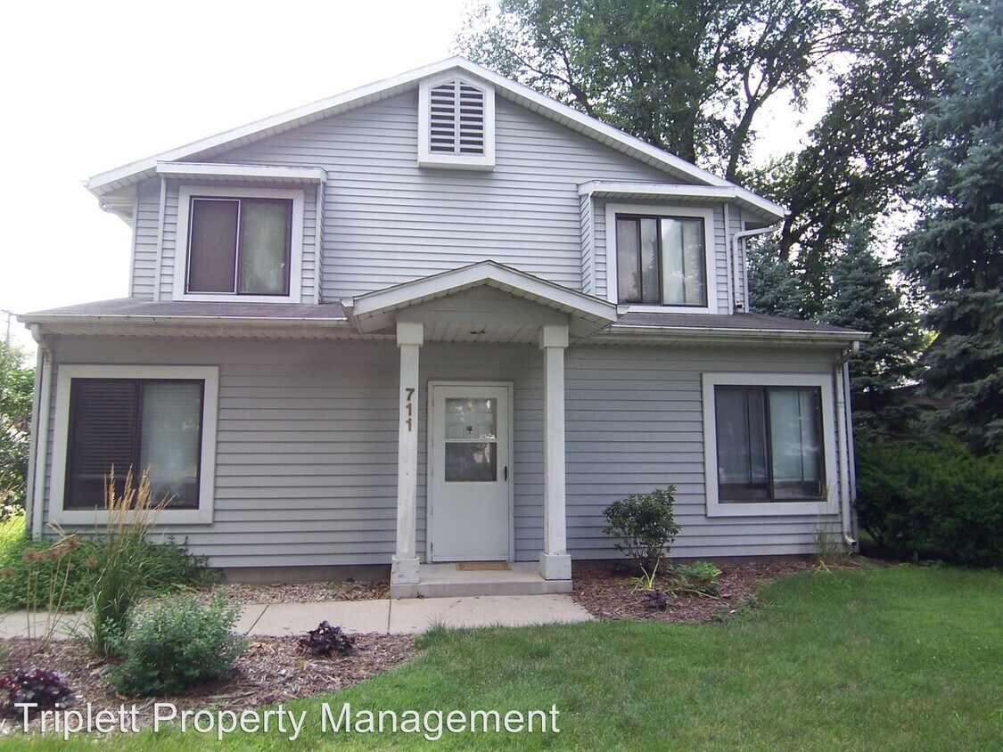 Primary Photo - 711 Burnett Ave