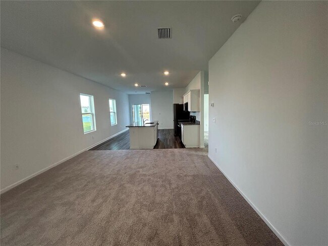 Building Photo - 35387 Eastbrook Ave