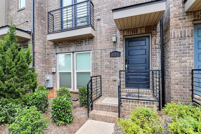 Foto del edificio - 3726 Sky Haven Dr