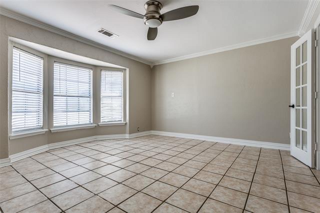 Building Photo - 558 Ridgemont Dr