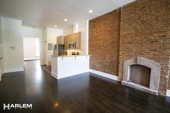 Photo - 270 Lenox Ave Townhome