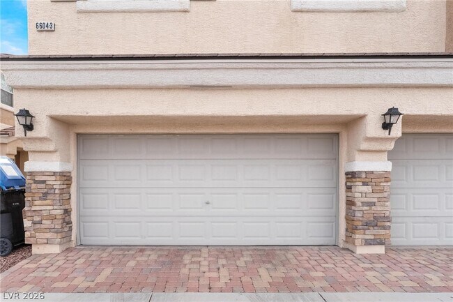 Foto del edificio - 6604 Lavender Lilly Ln