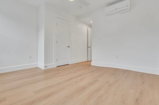 Foto del edificio - 321 Summit Ave
