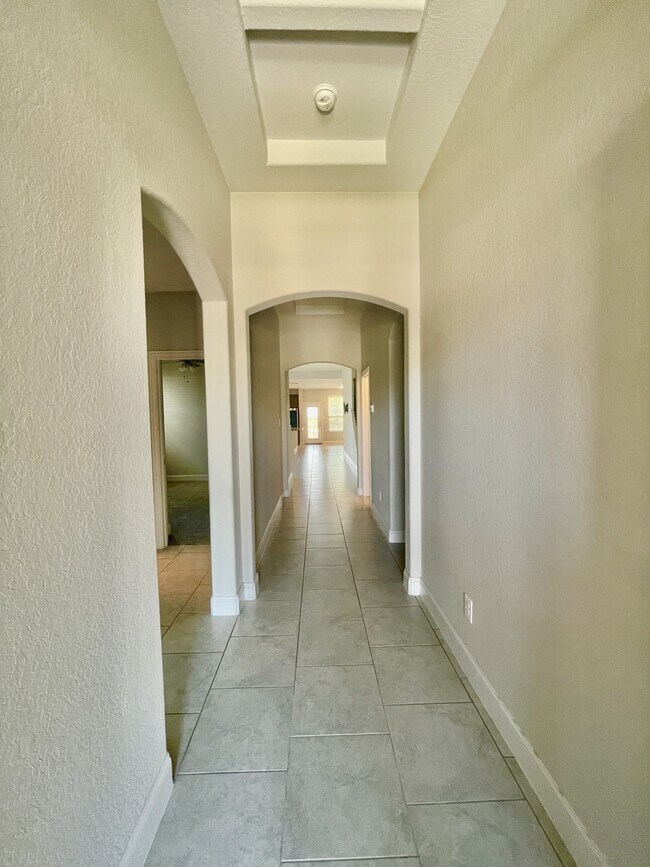 Building Photo - 11710 Briceway Land