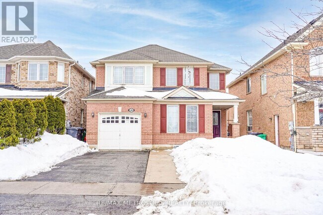 Building Photo - 20 Bottomwood St